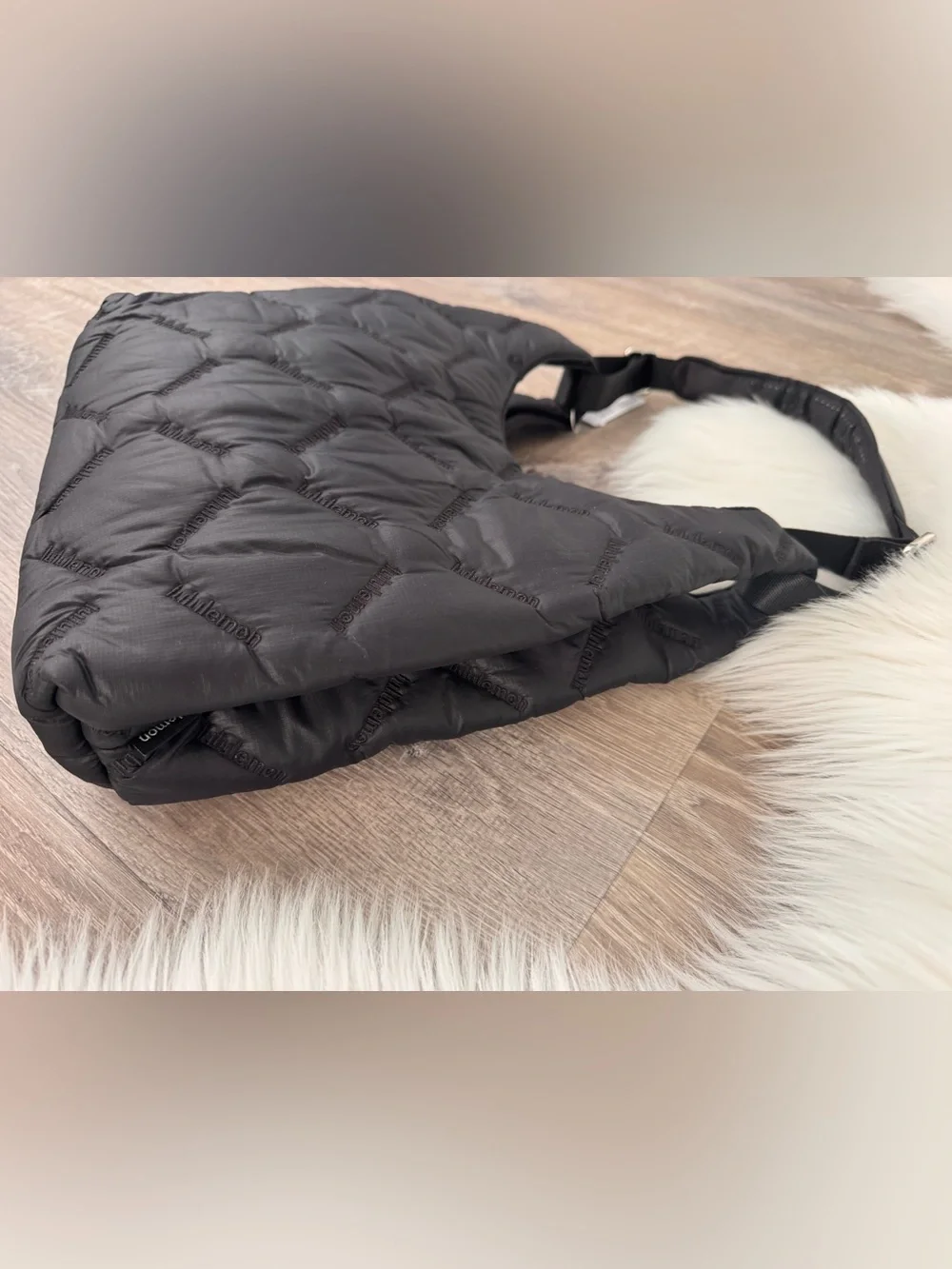 🖤 LULULEMON Quilty Pleasures Shoulder Bag Mini - 5L